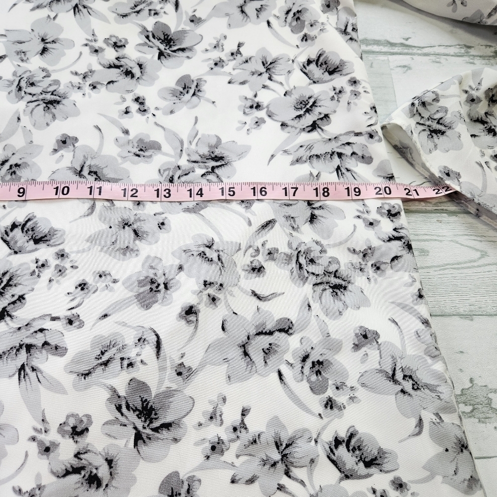 Sugarlips Gray and White Bell Sleeve Midi Dress Size XS - Picture 6 of 10